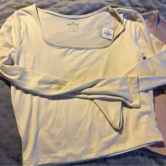 Hollister Cream and Tan Long Sleeve Tops medium new with tags - Picture 2 of 6